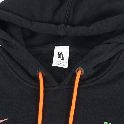 ×NIKE グラフィック スウェットパーカー(Pullover Hoody)