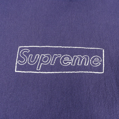 21SS ×KAWS チョーク BOXロゴ スウェットパーカー(Chalk Logo Hooded Sweatshirt)