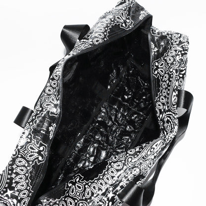 21SS バンダナ柄 タープ ラージ 2WAY ダッフルバッグ(Bandana Tarp Large Duffle Bag