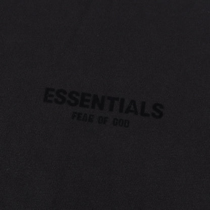 FOG ESSENTIALS フロッキープリント オーバーサイズ スウェット