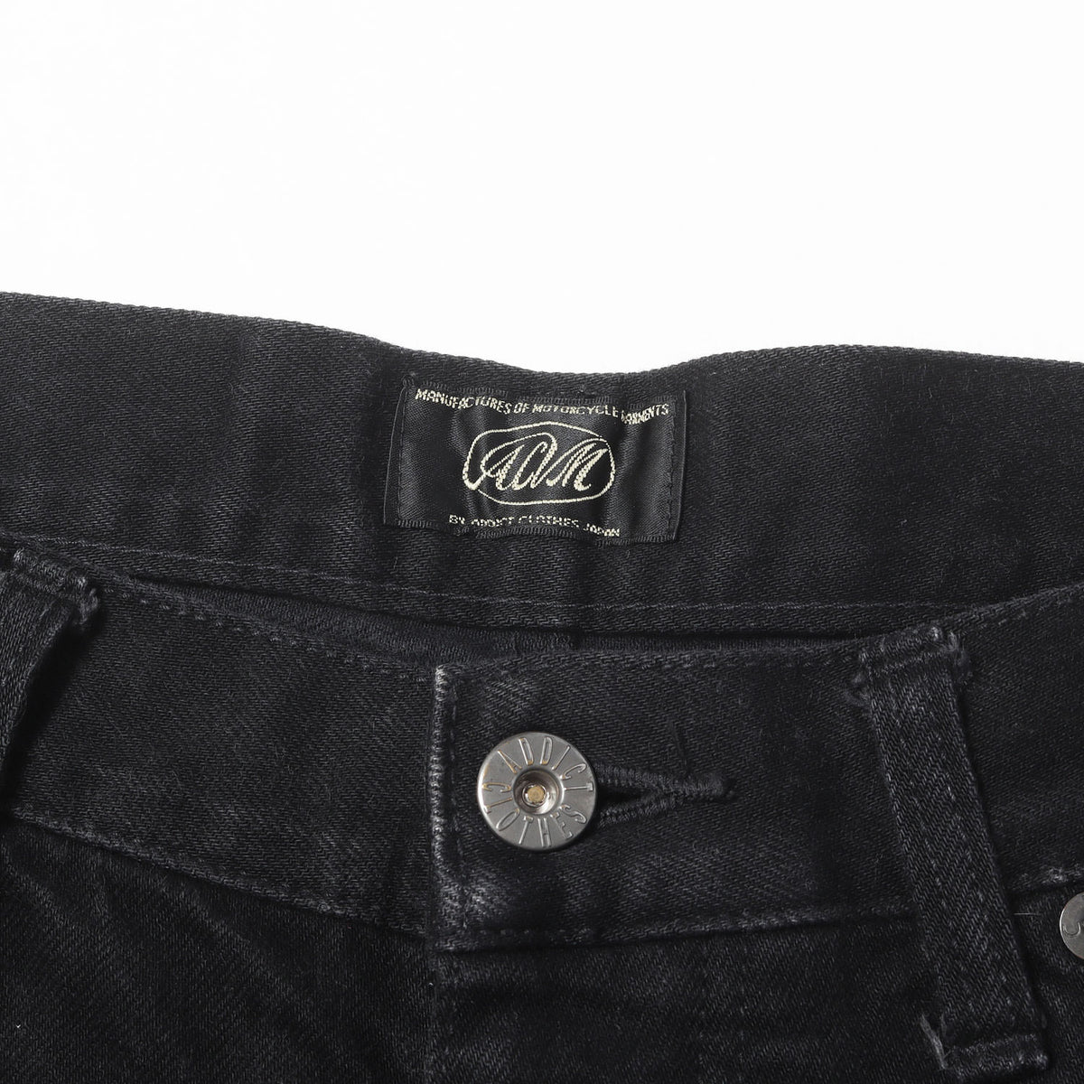 ストレッチ タイトテーパード デニムパンツ (TIGHT TAPERED STRETCH DENIM)