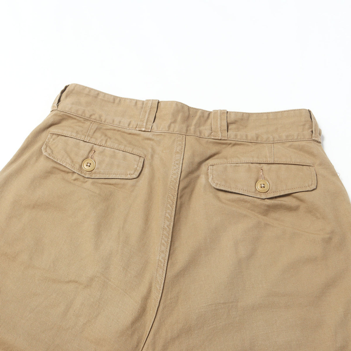 ツータック コットンツイル ワイド チノパンツ (DOUBLE-PLEATED COTTON TWILL WIDE TROUSERS)
