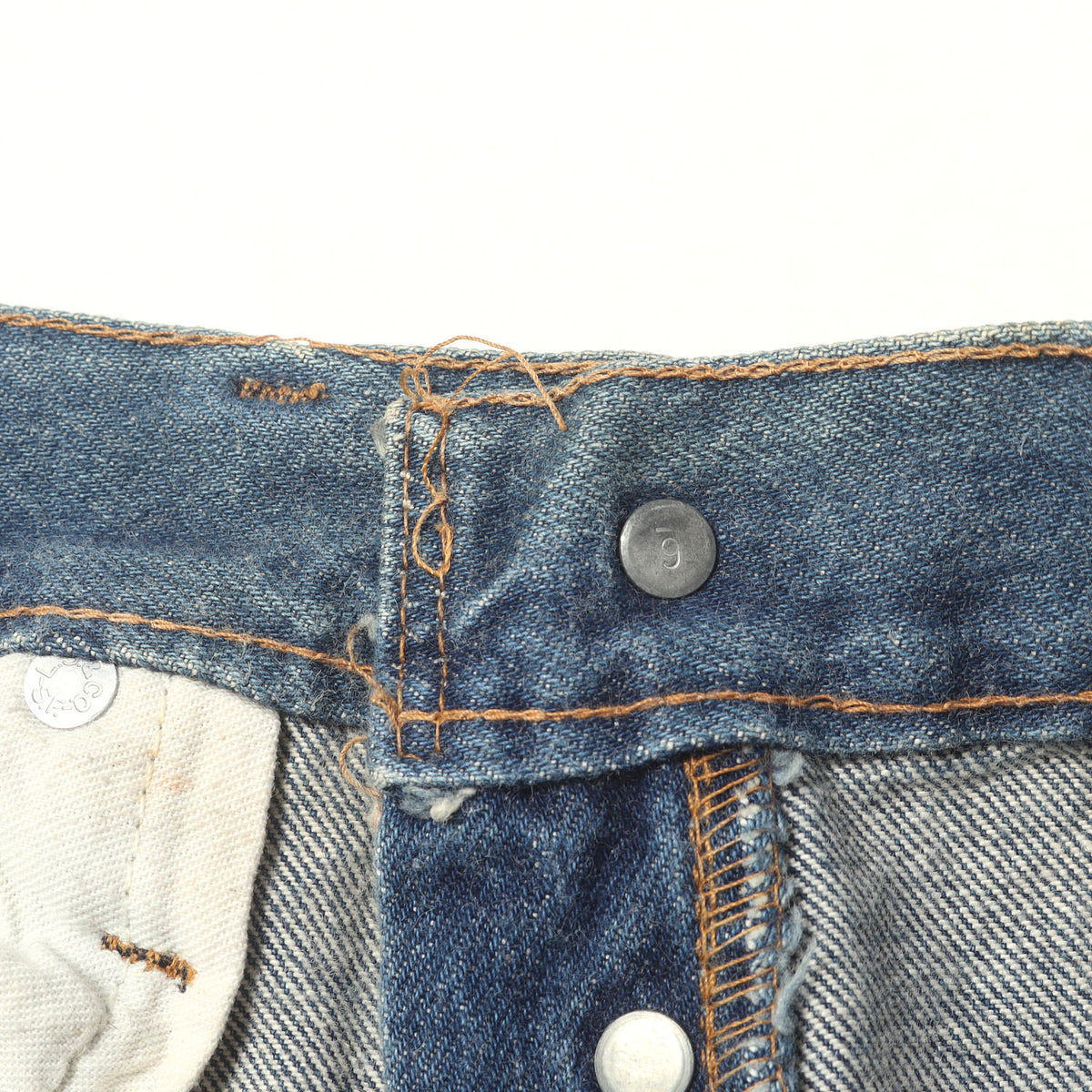 [色濃いめ] 70s 501 66後期 デニムパンツ / USA製 ボタン裏刻印6