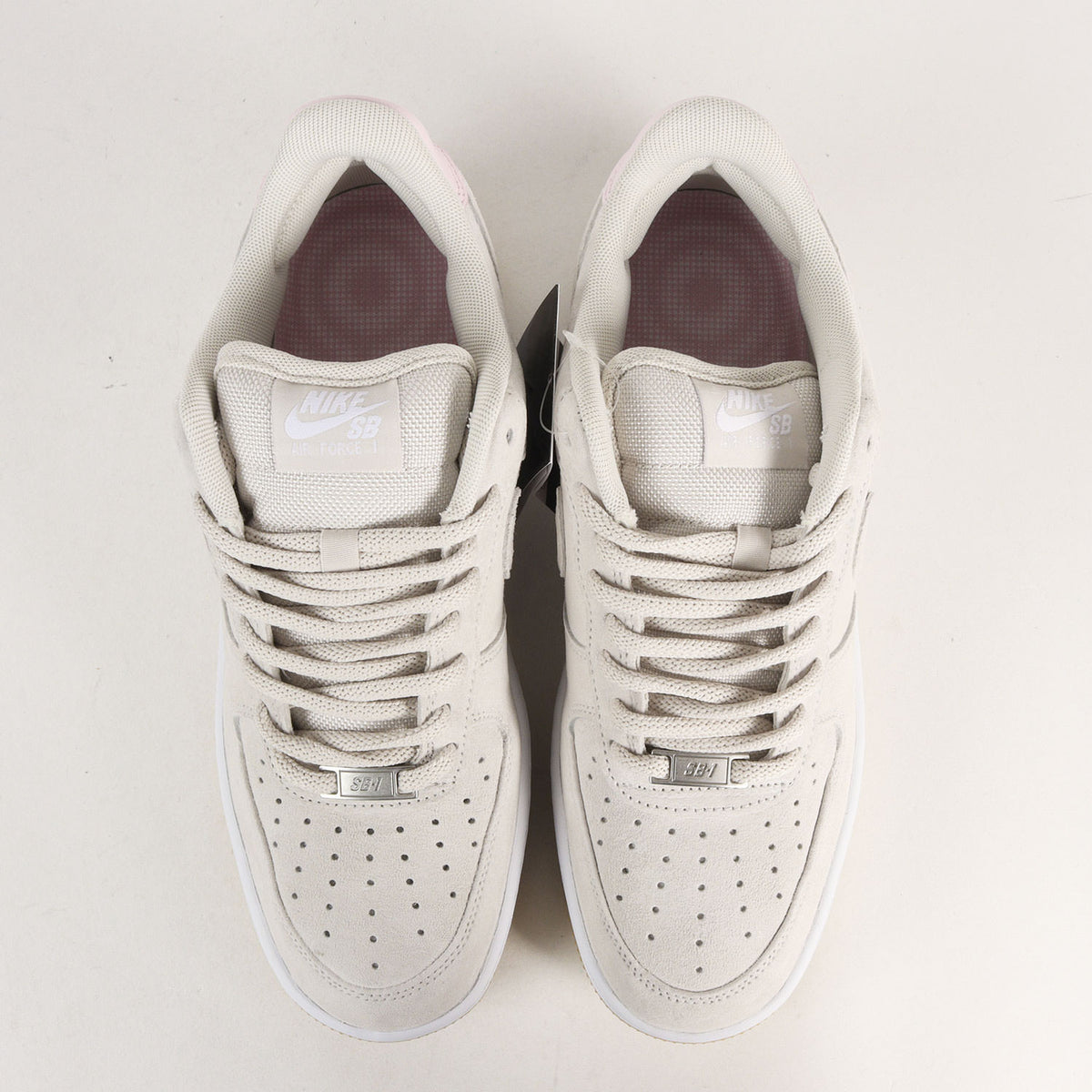 SB AIR FORCE 1 LT OREWOOD (HM8517-100)