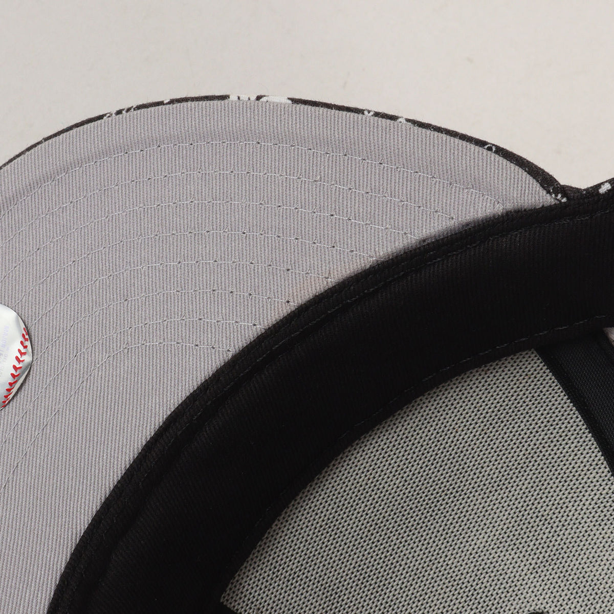 21SS ×NEW ERA ×MLB New York Yankees バンダナパッチワーク ベースボールキャップ(Deconstructed Bandana Low Profile Cap)