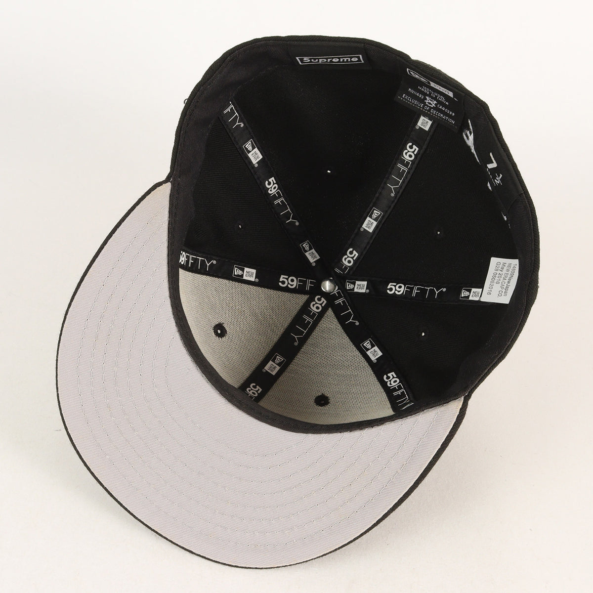×NEW ERA BOXロゴ ベースボールキャップ (R.I.P. New Era)