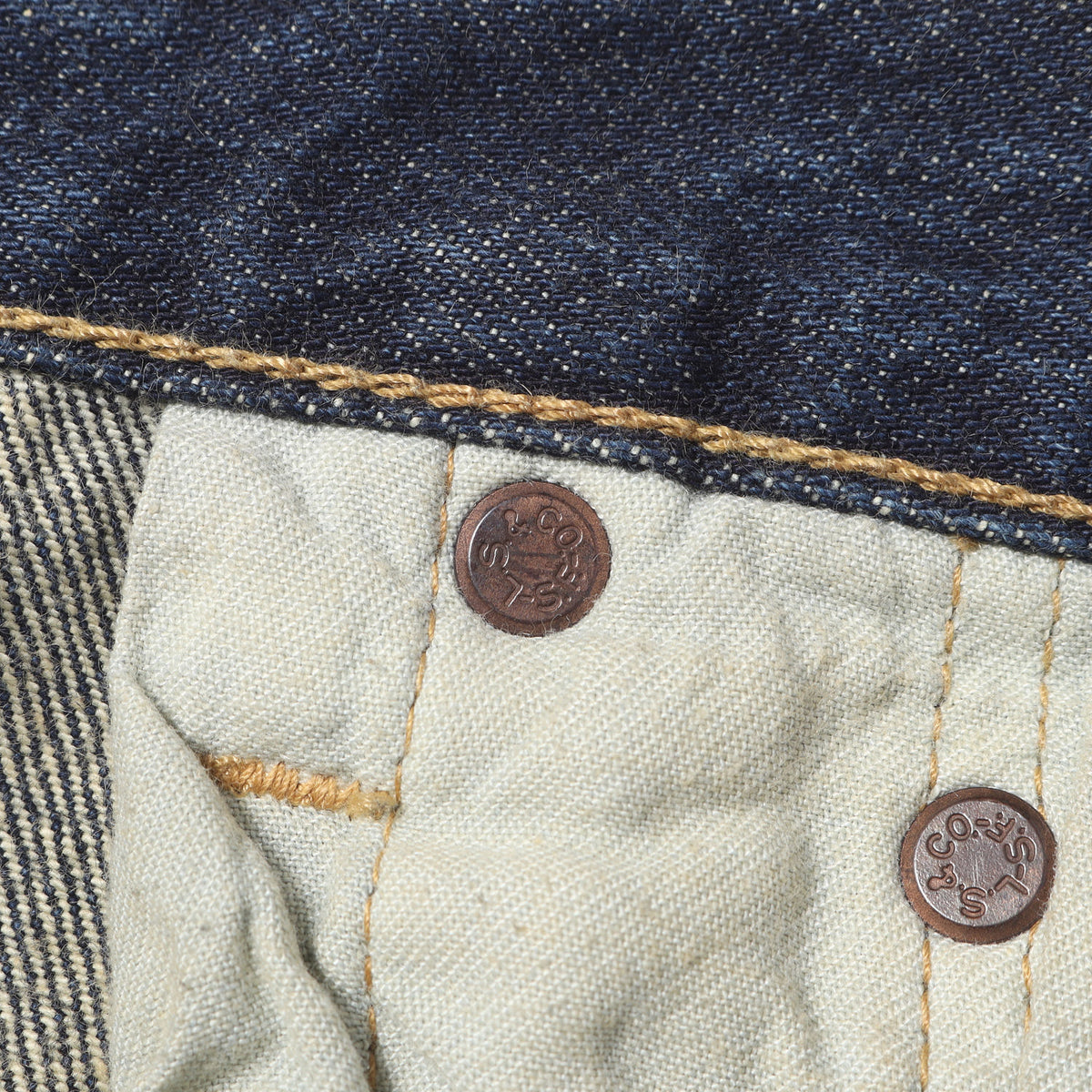 30周年記念 ×Levis 501 パッチ付き ダメージ加工 デニムパンツ
