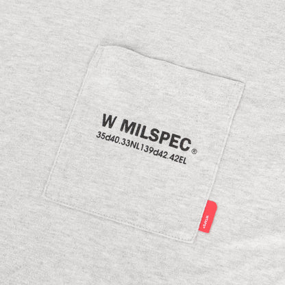 W MIL-SPECロゴ ロングスリーブ ポケット Tシャツ