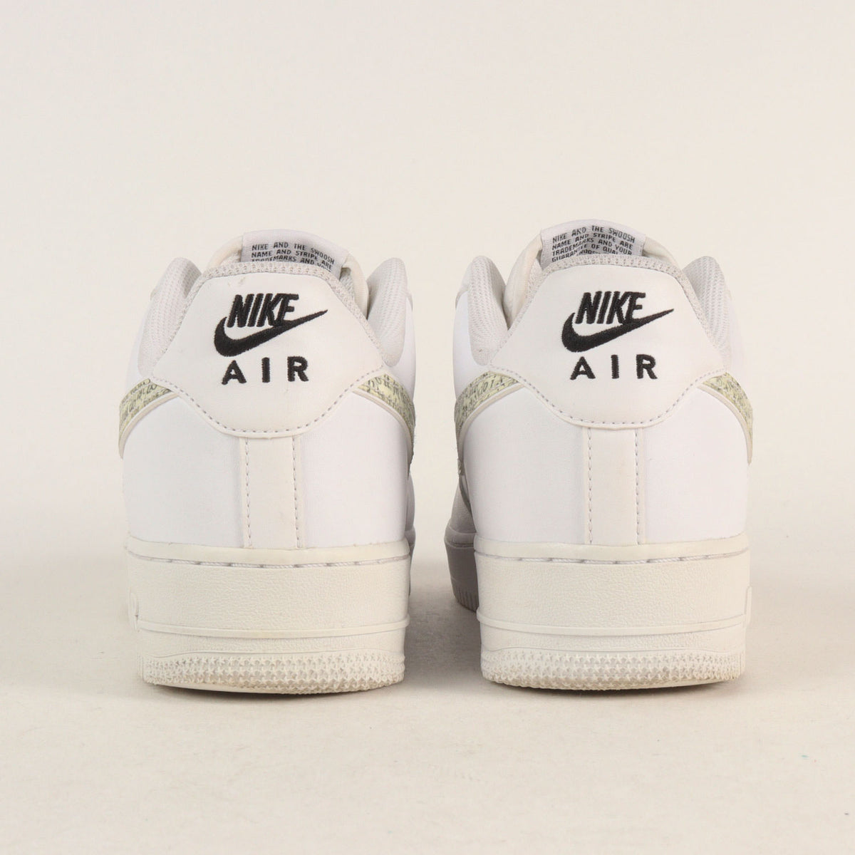 AIR FORCE 1 07 LV8 LNTC JUST DO IT (BQ5361-100)