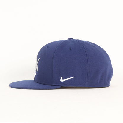 26SS ×KAWS ×MLB Los Angeles Dodgers ベースボールキャップ (True Flat Brim Fitted Los Angeles Dodgers Cap)
