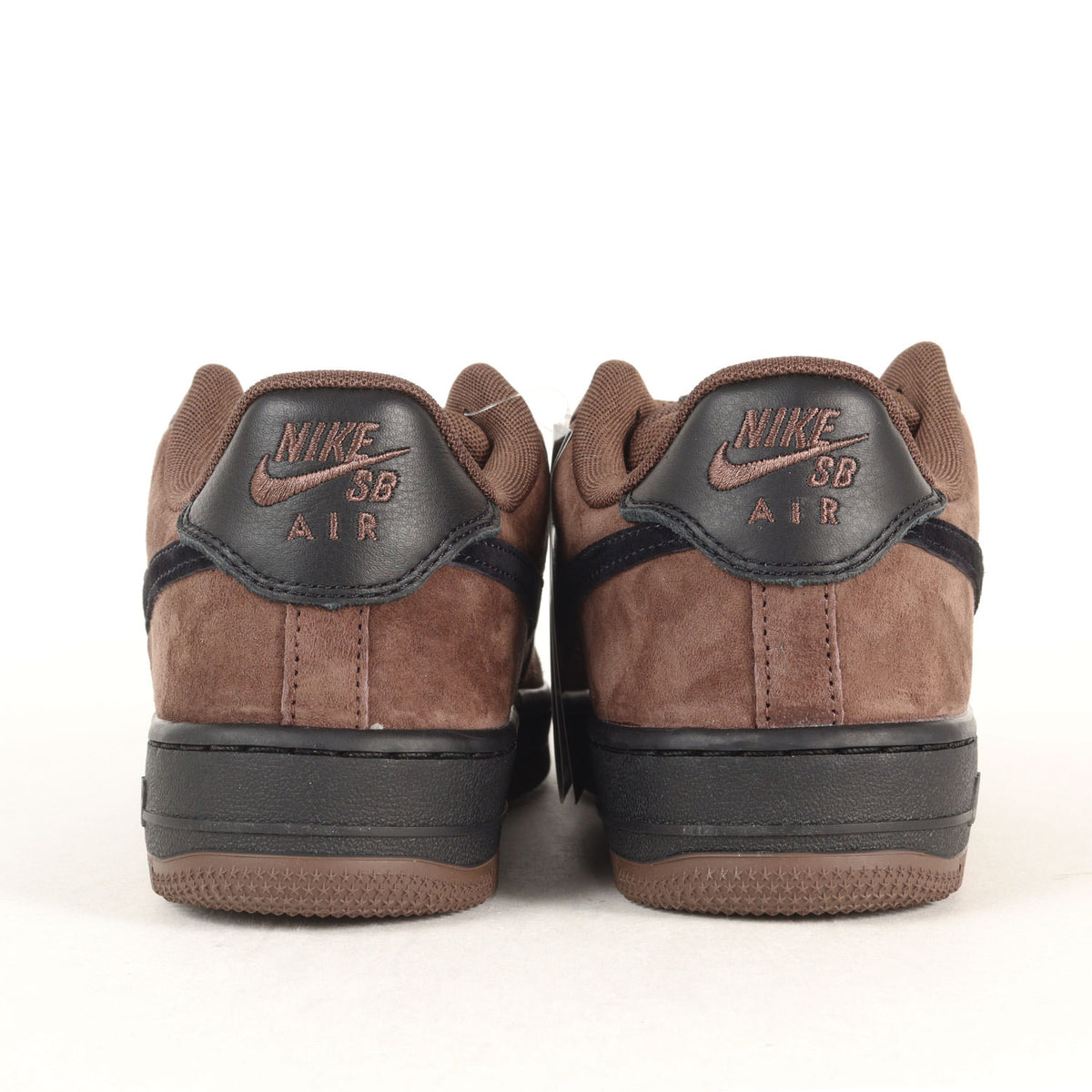 SB AIR FORCE 1 LIGHT CHOCOLATE (HM8517-201)