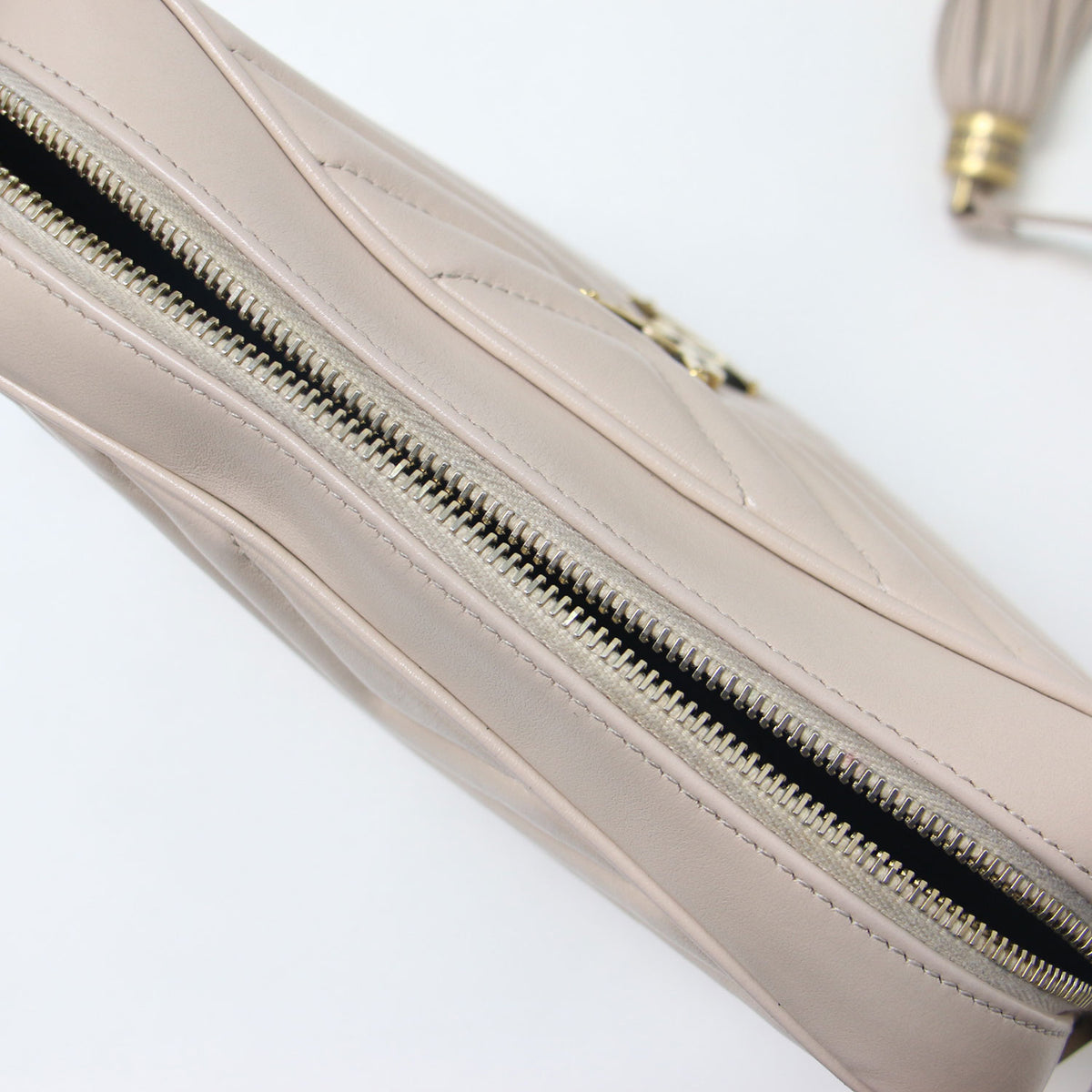 ルーカメラバッグ / ショルダーバッグ タッセル フリンジ キルティング YSL ロゴ レザー
