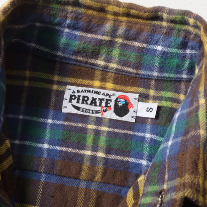 A BATHING APE (ア ベイシング エイプ) PIRATE STORE限定 チェック 