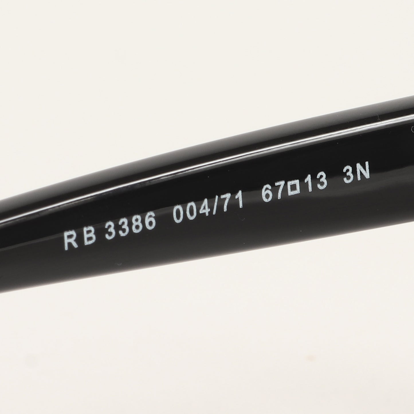 ティアドロップ サングラス(RB3386 004/71)