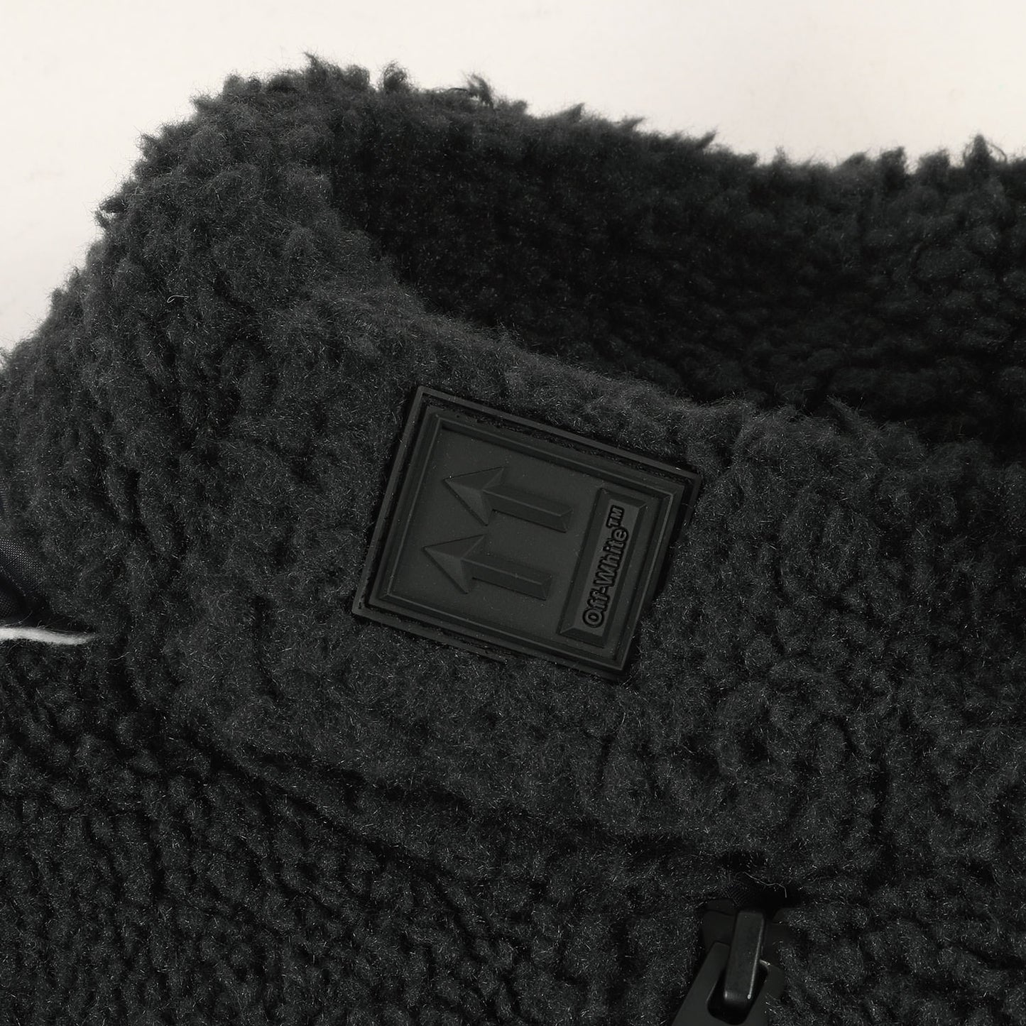 ハーフジップ プルオーバー フリース ジャケット(Logo Plaque Pullover)
