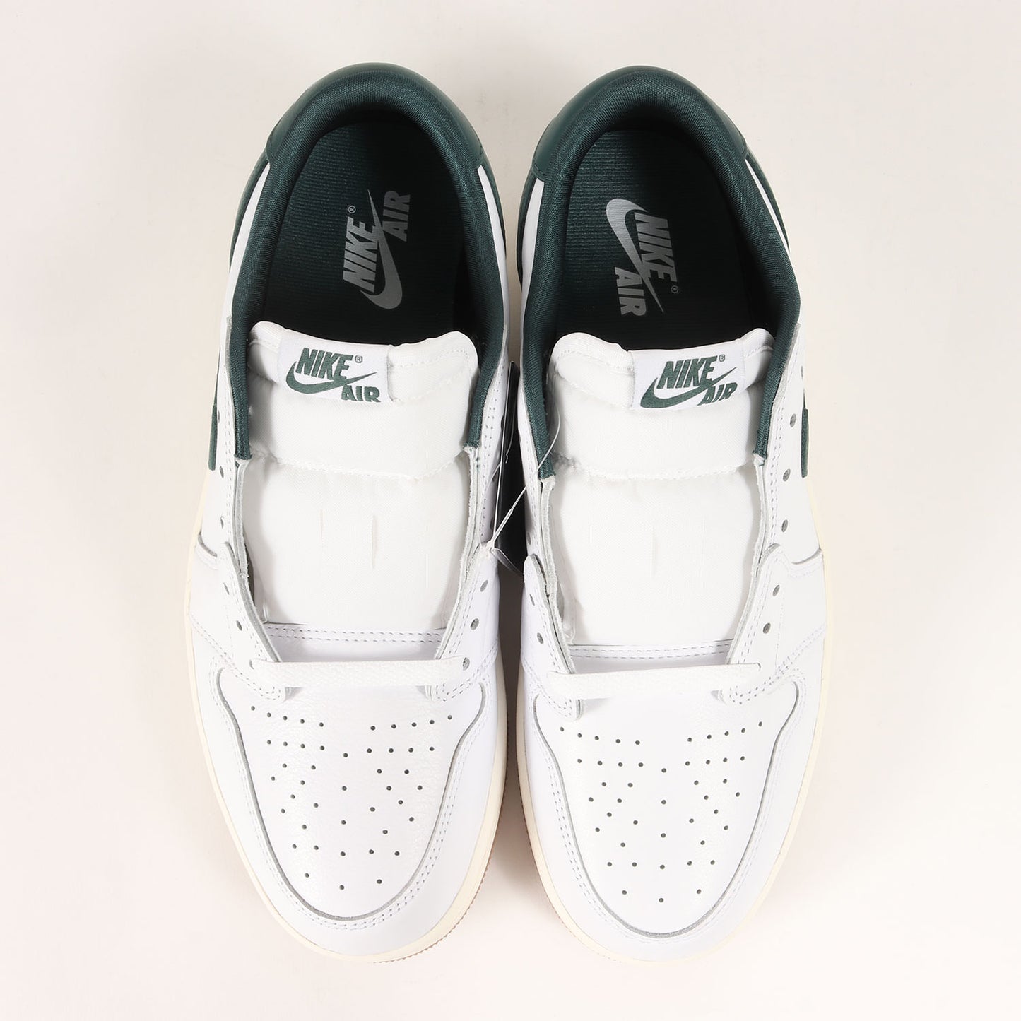 WMNS AIR JORDAN 1 RETRO LOW OG OXIDIZED GREEN (CZ0775-133)