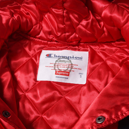 ×Champion フード付き サテン バーシティジャケット / スタジャン(Hooded Satin Varsity Jacket)