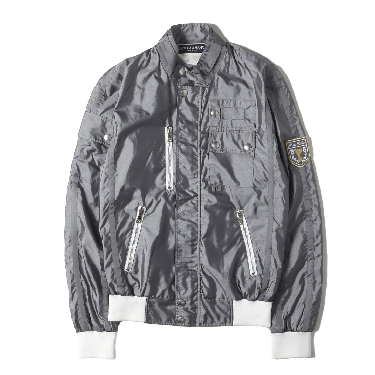 ワッペン付き フルジップ フライトジャケット