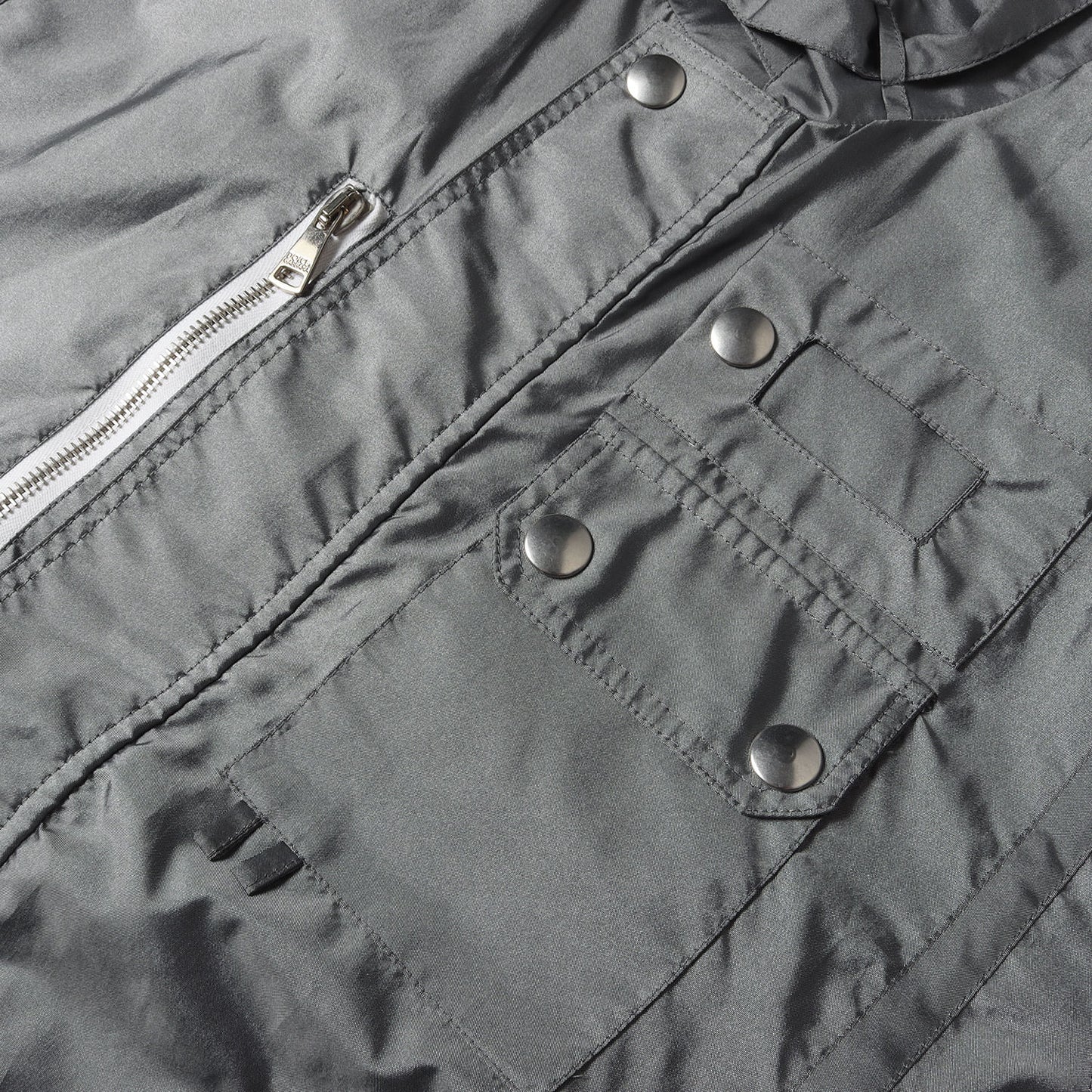 ワッペン付き フルジップ フライトジャケット