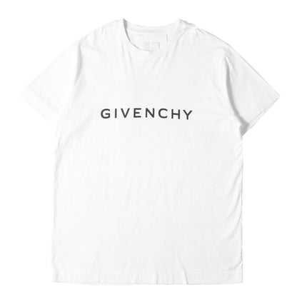 近年モデル ブランドロゴ オーバーサイズ Tシャツ(OVERSIZED FIT)