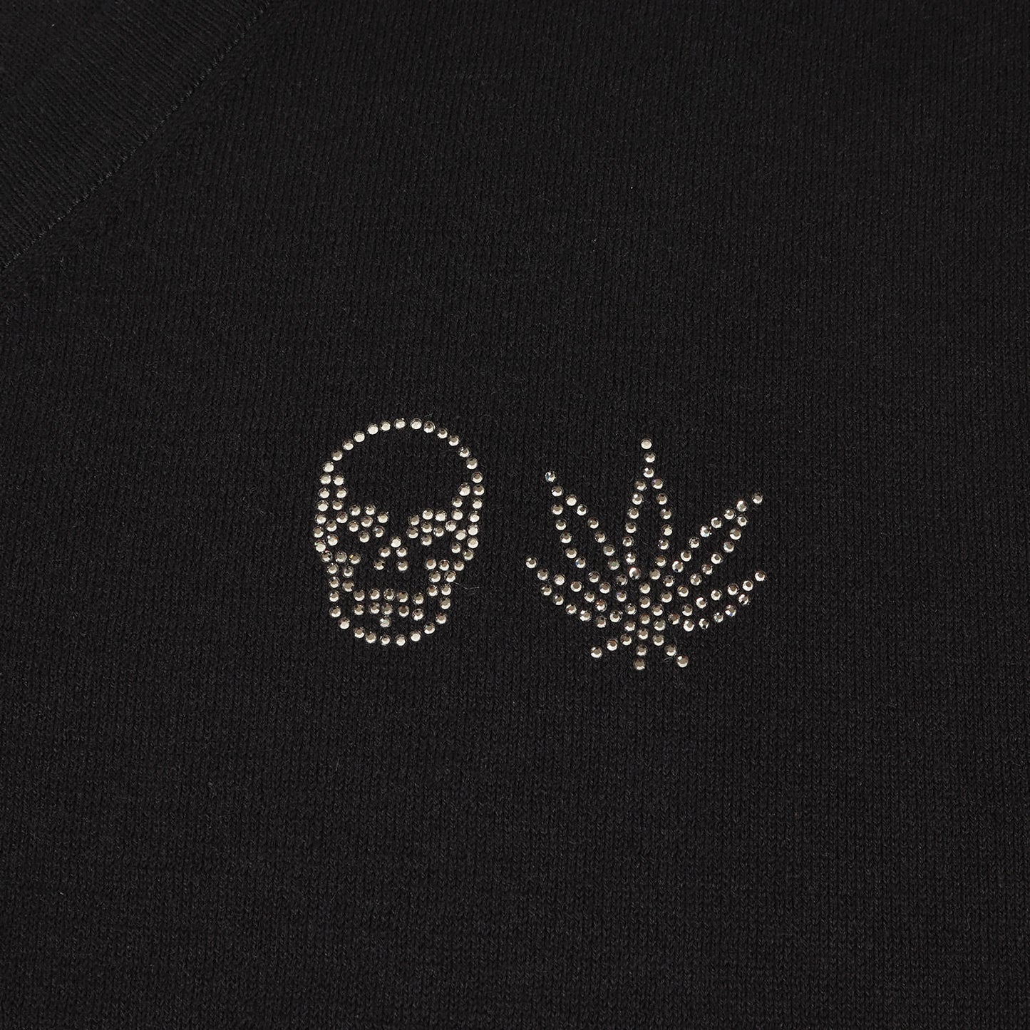 スワロフスキー&メタルビーズ ロゴ Vネック 半袖 コットンニット