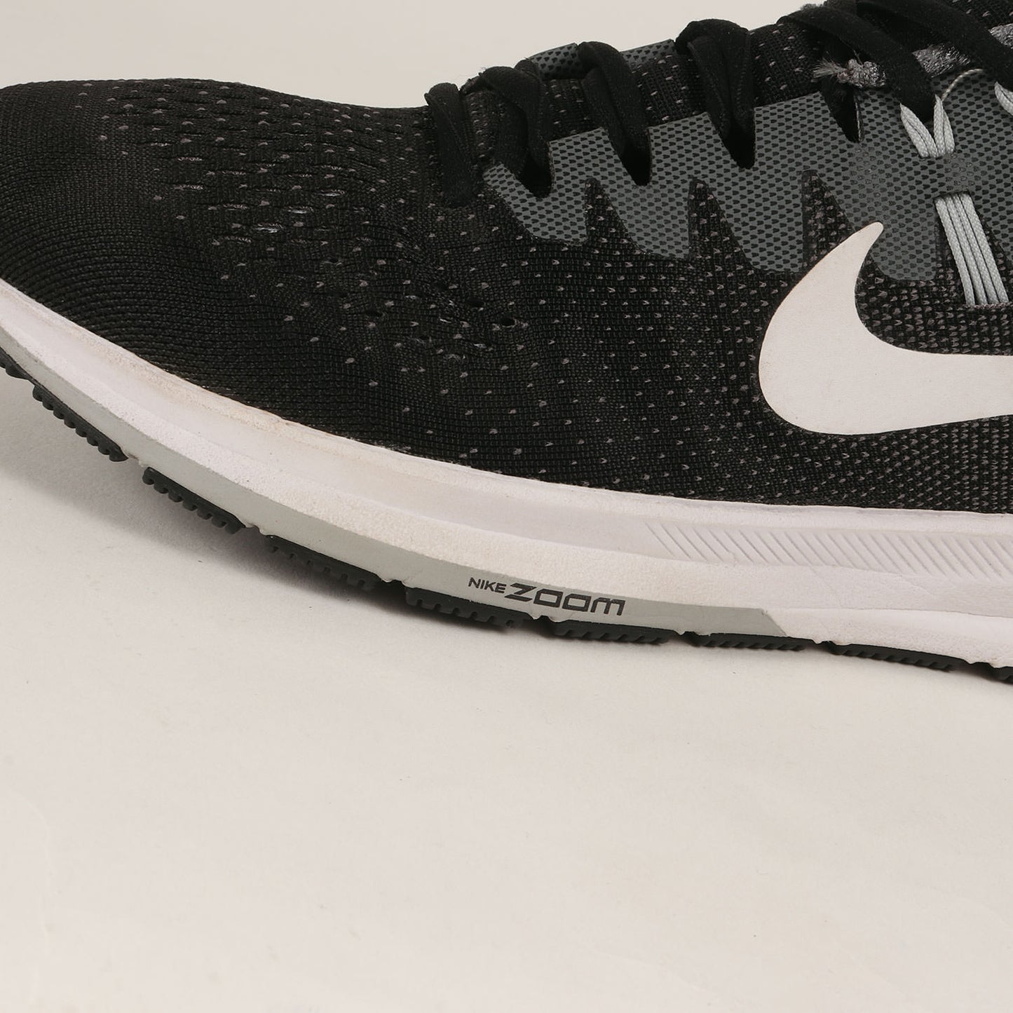 AIR ZOOM STRUCTURE 20 (849576-003)