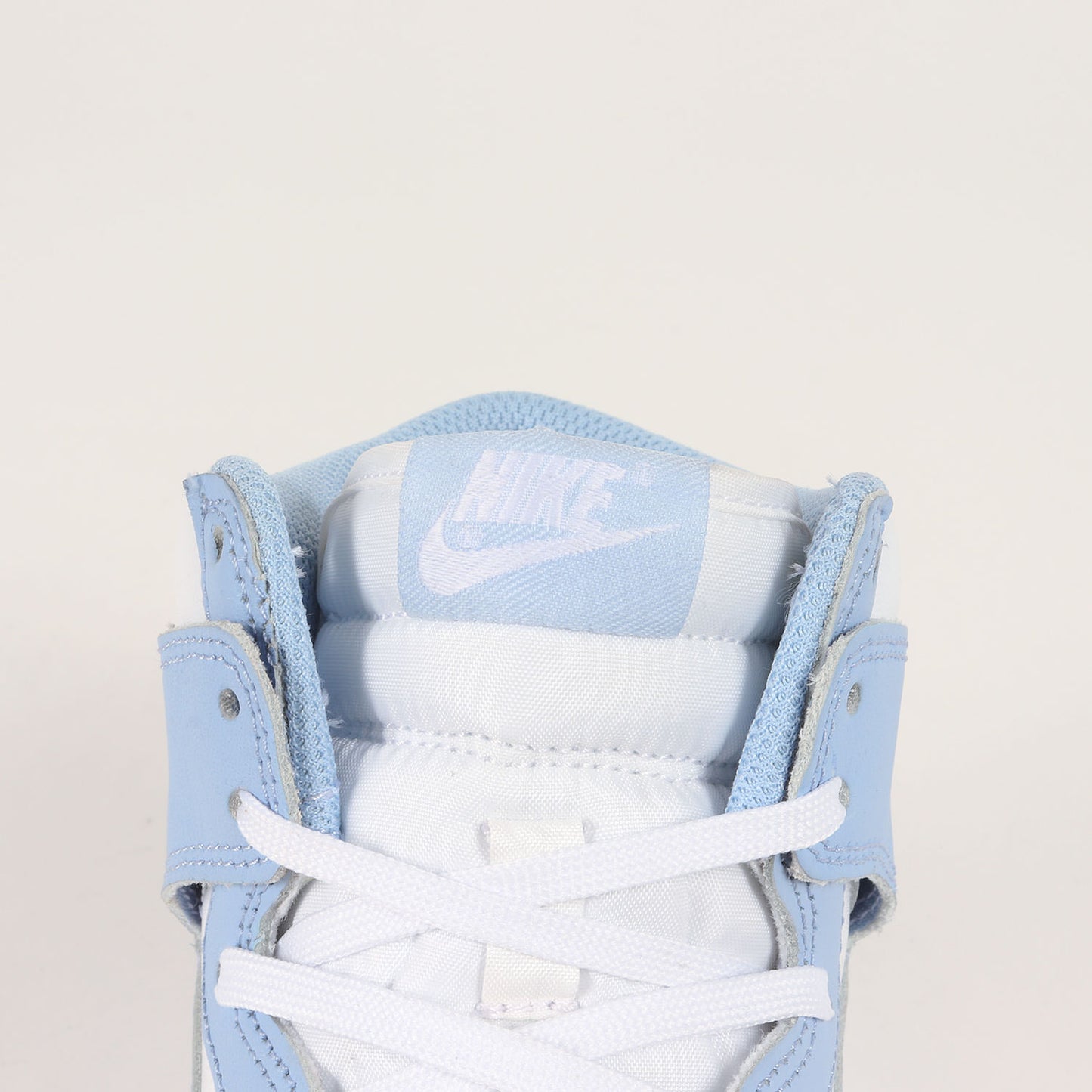 WMNS DUNK HIGH ALUMINUM (DD1869-107)