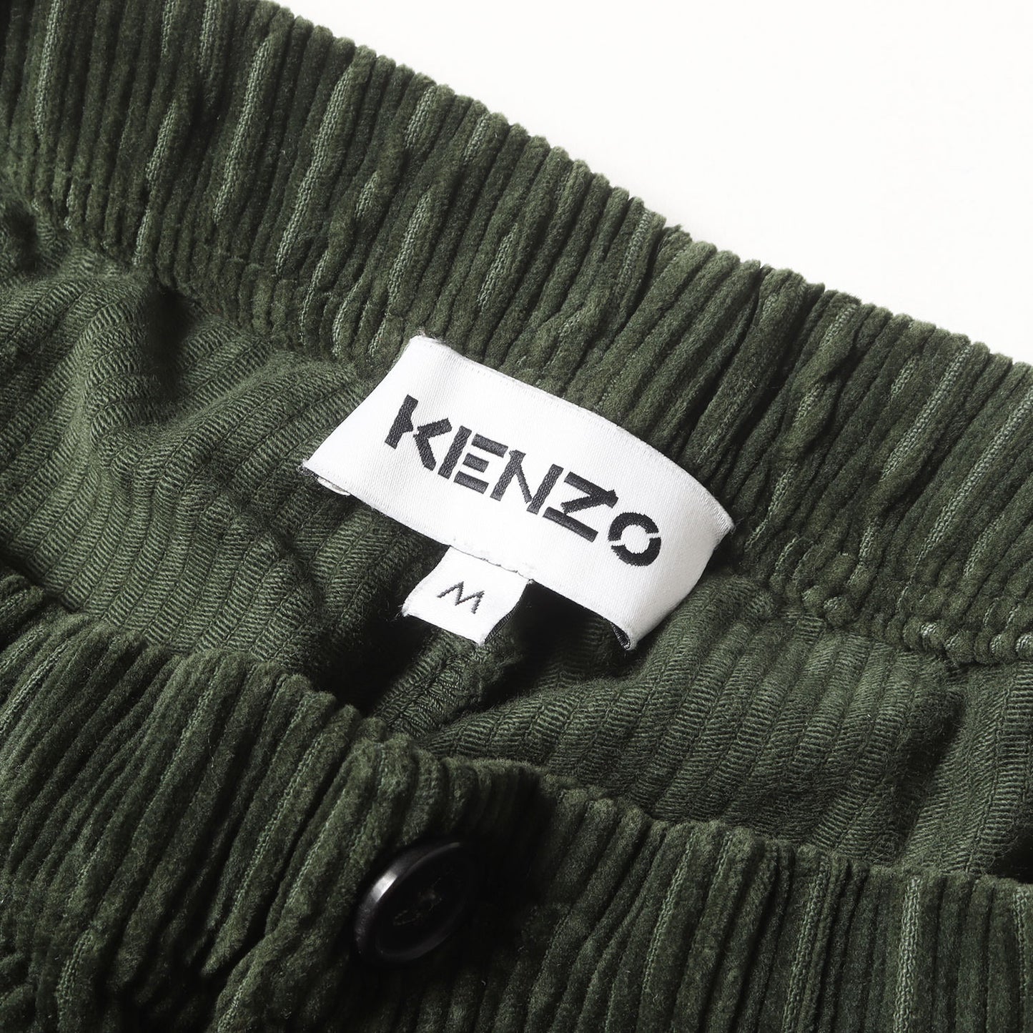 近年モデル コーデュロイ テーパード イージーパンツ(Corduroy Jogging Pants)
