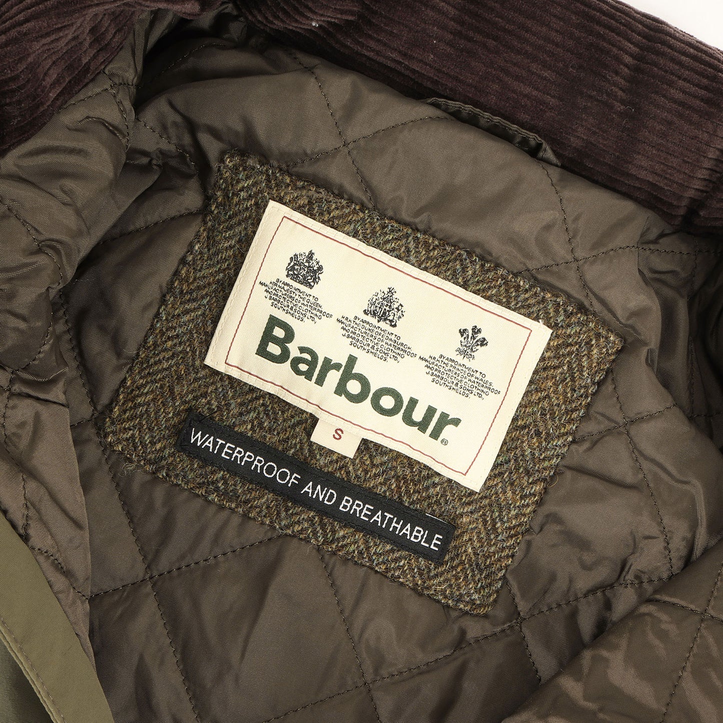 裏地キルティング ウォータープルーフナイロン ジャケット