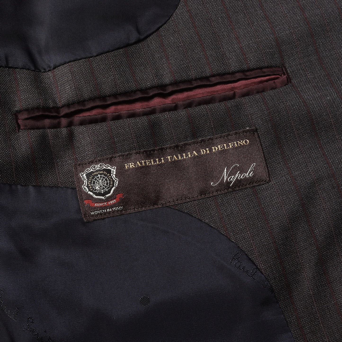 ストライプ テーラードジャケット / スラックスパンツ セットアップ / スーツ