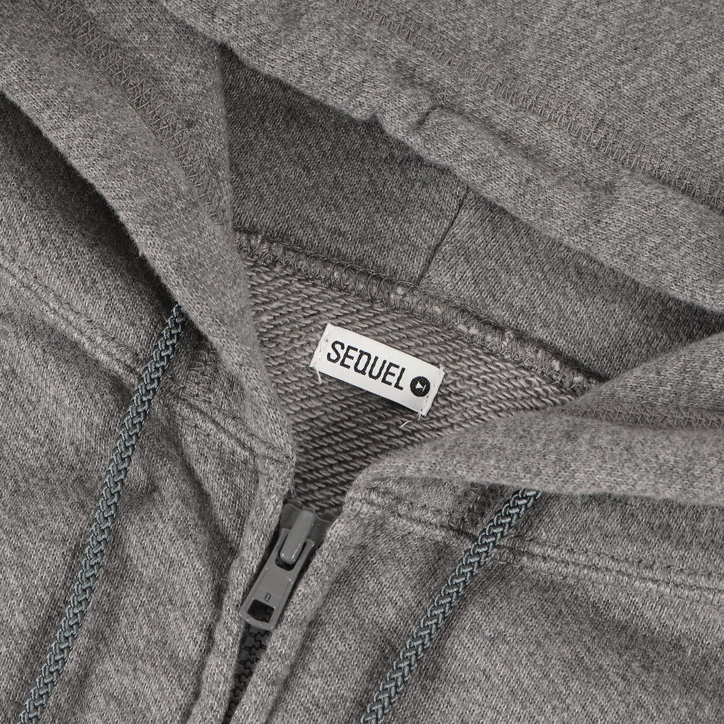 22AW ライフル グラフィック ジップ スウェットパーカー(ZIP HOODIE)