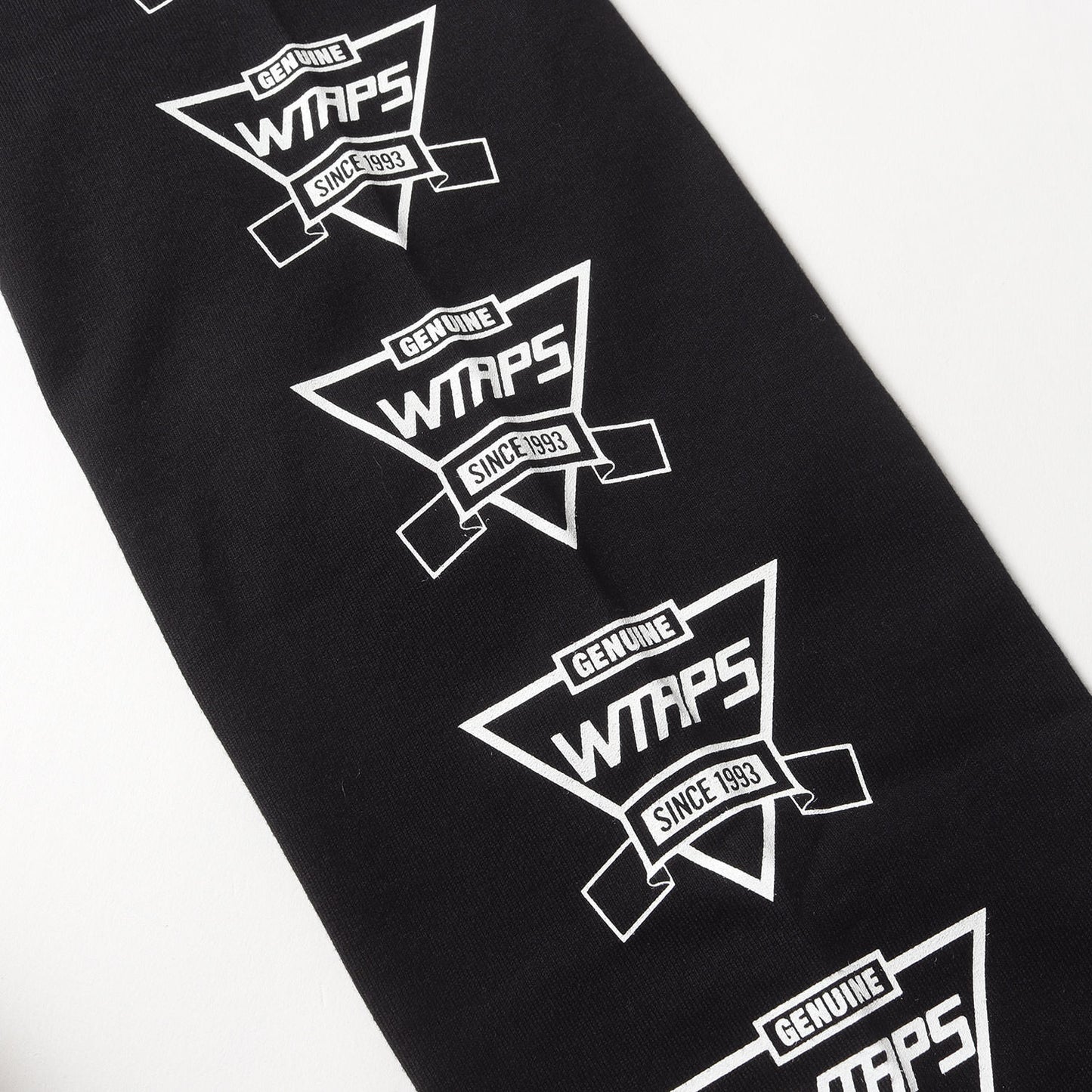 ブランドロゴ ロングスリーブ Tシャツ