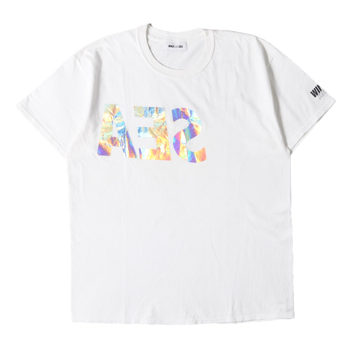 ×CASETIFY ホログラムブランドロゴ Tシャツ