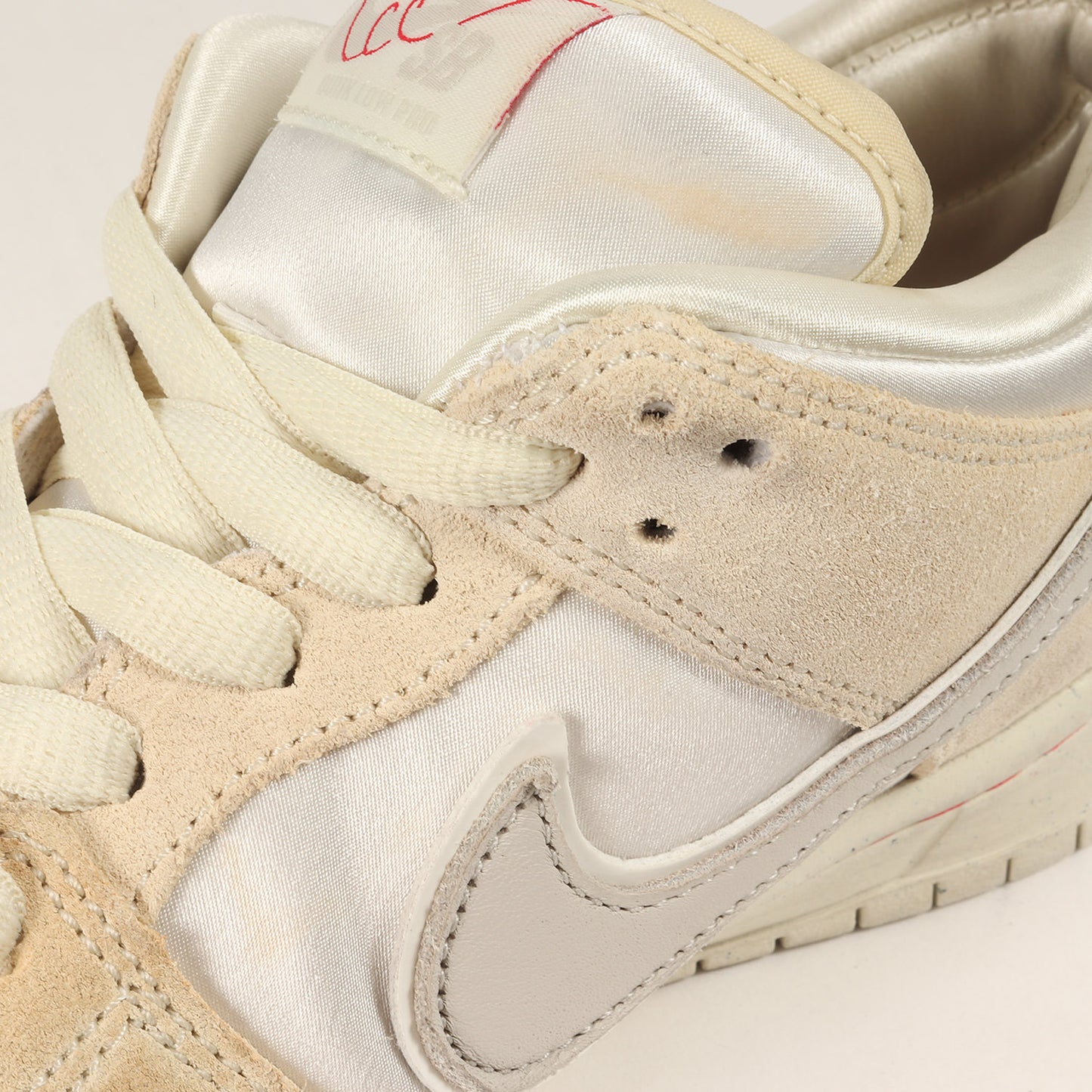 SB DUNK LOW PRM CITY OF LOVE (FZ5654-100)