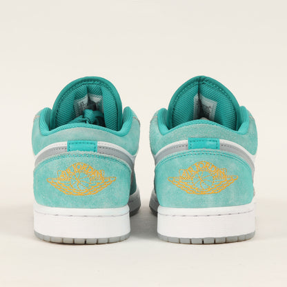 AIR JORDAN 1 LOW SE NEW EMERALD (DN3705-301)