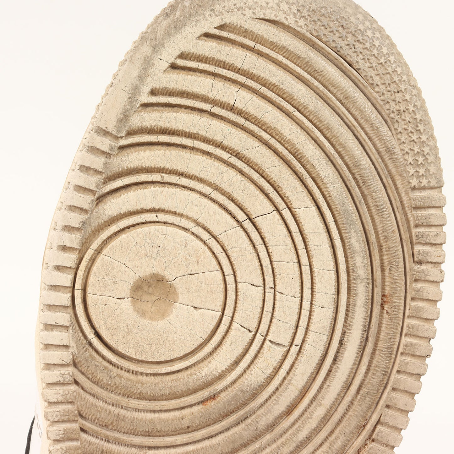 ×NIKE AIR FORCE 1 HIGH SUPREME SP (698696-100)