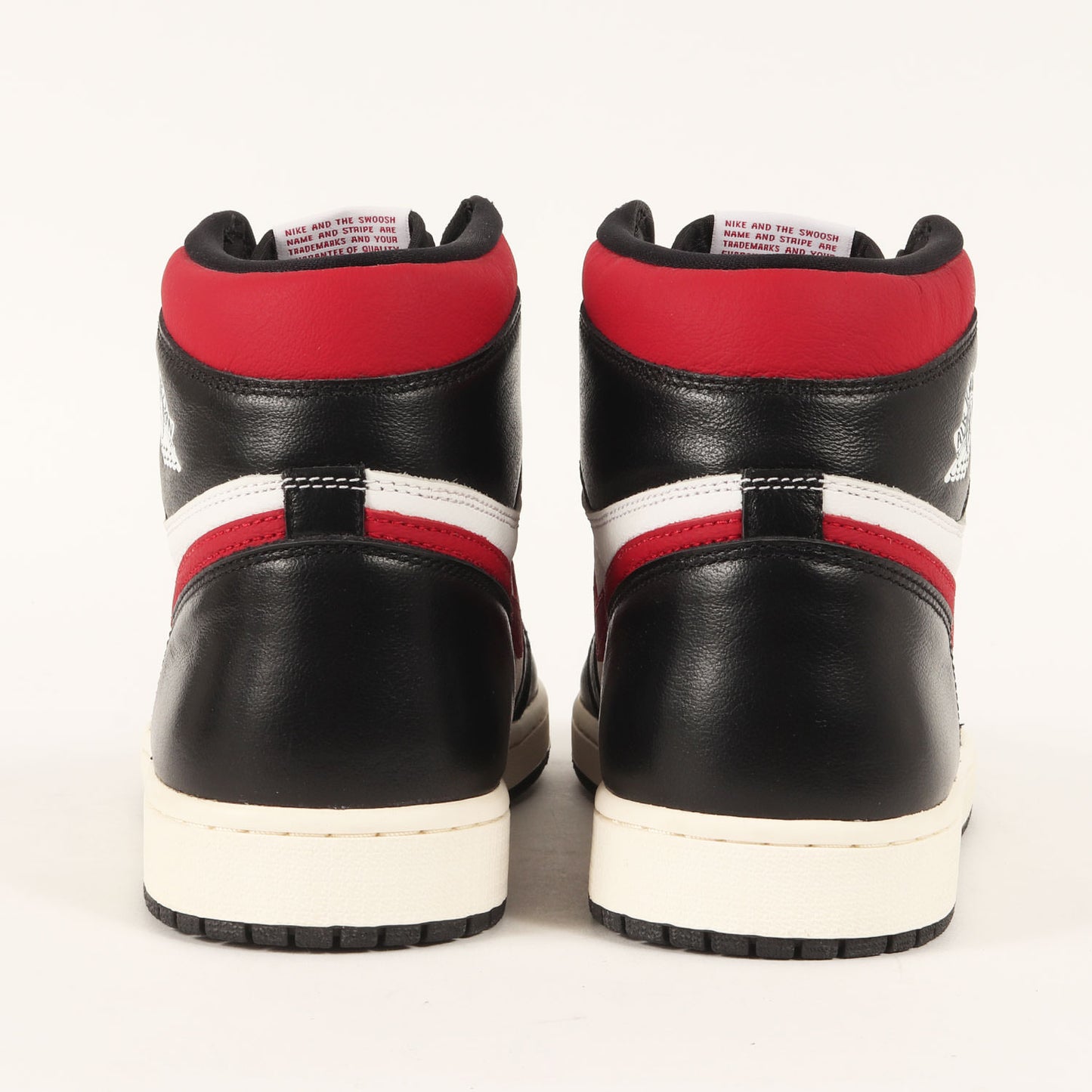 AIR JORDAN 1 RETRO HIGH OG GYM RED (555088-061)