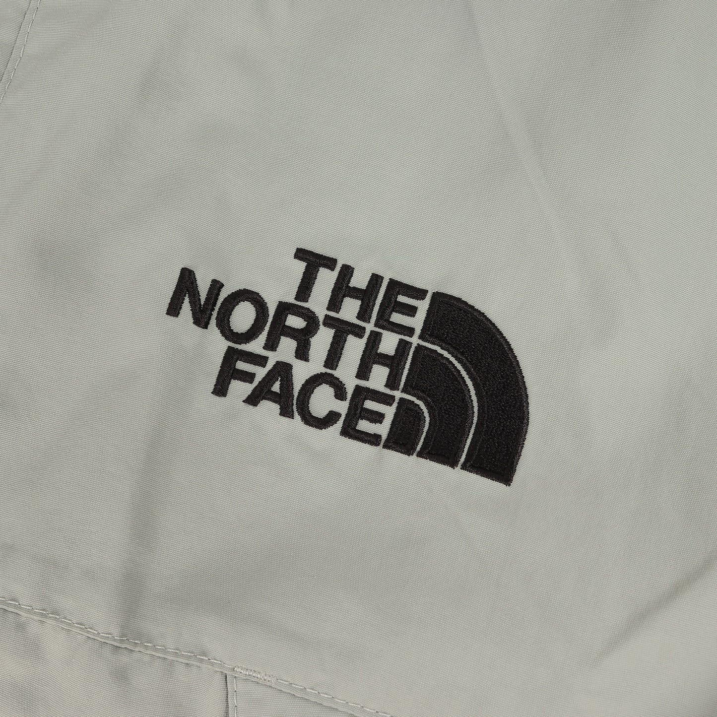 海外限定 ナイロン マウンテンジャケット