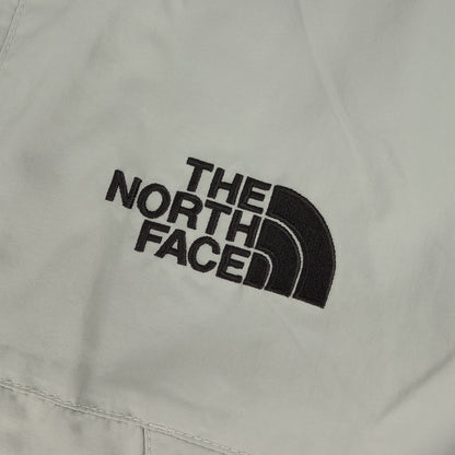 海外限定 ナイロン マウンテンジャケット