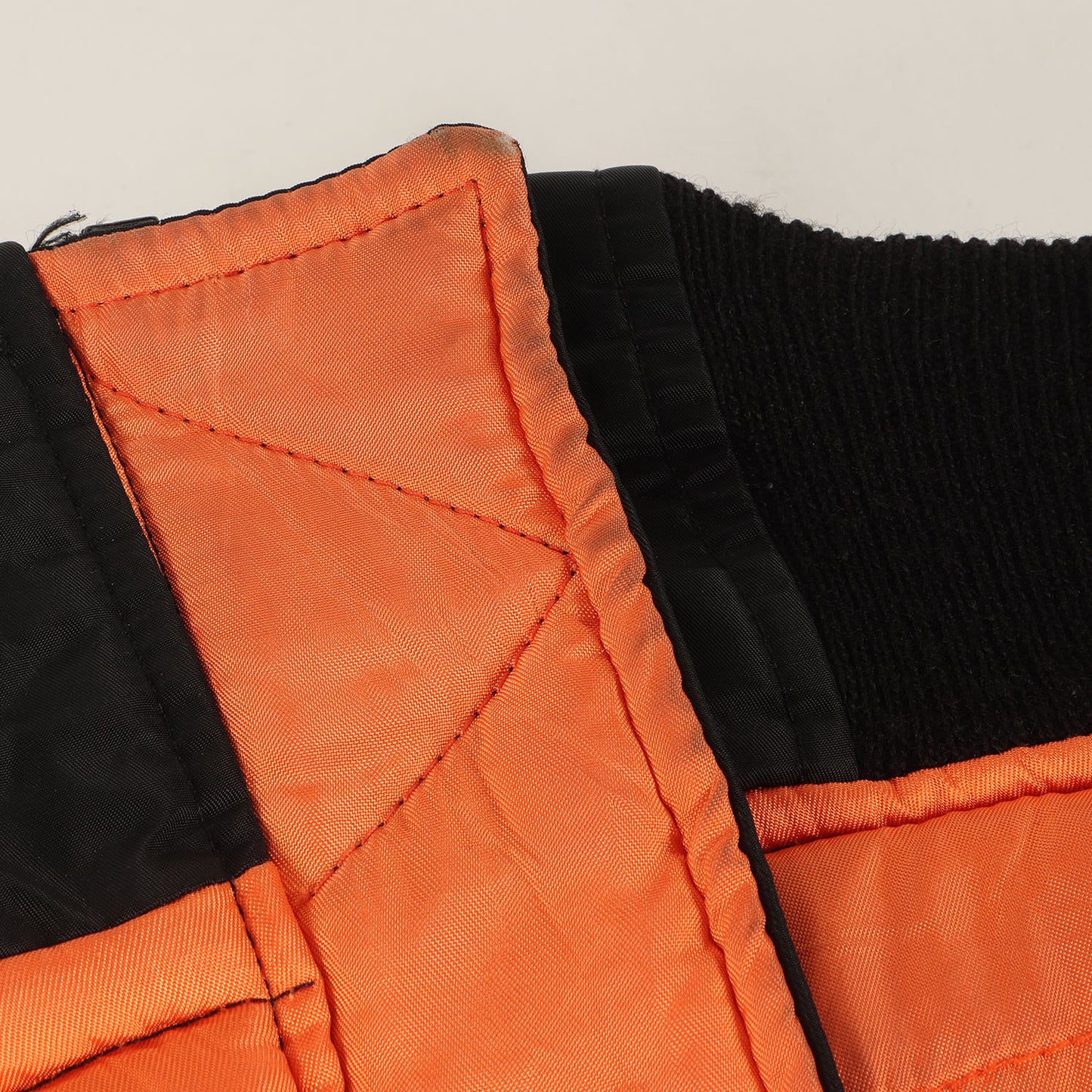 90s レザーロゴパッチ付き MA-1 フライトジャケット USA製