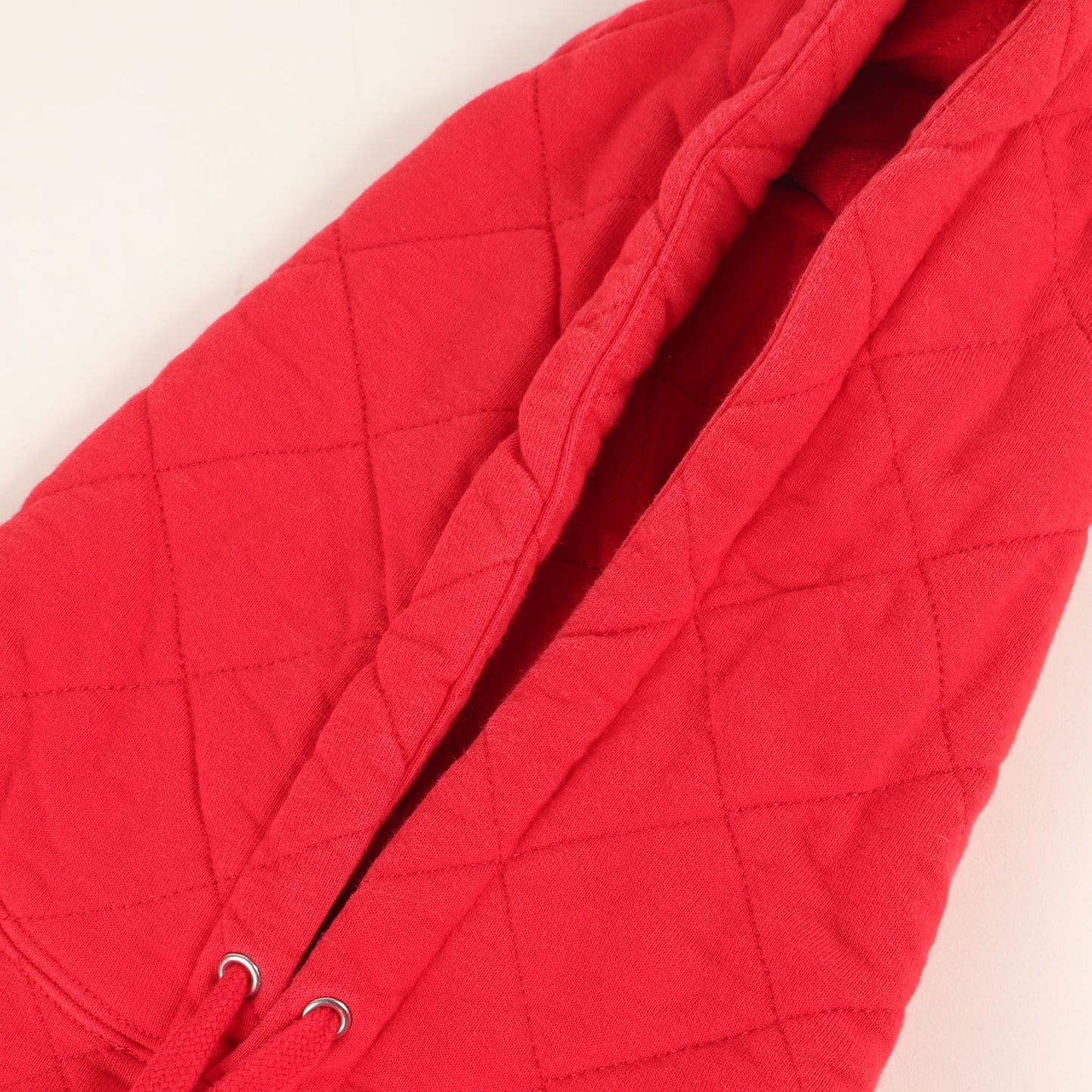 スクリプトロゴ キルティング スウェットパーカー(Quilted Hooded Sweatshirt)