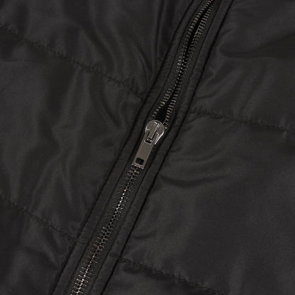 ロゴプレート付き 中綿 フード ジップ ベスト