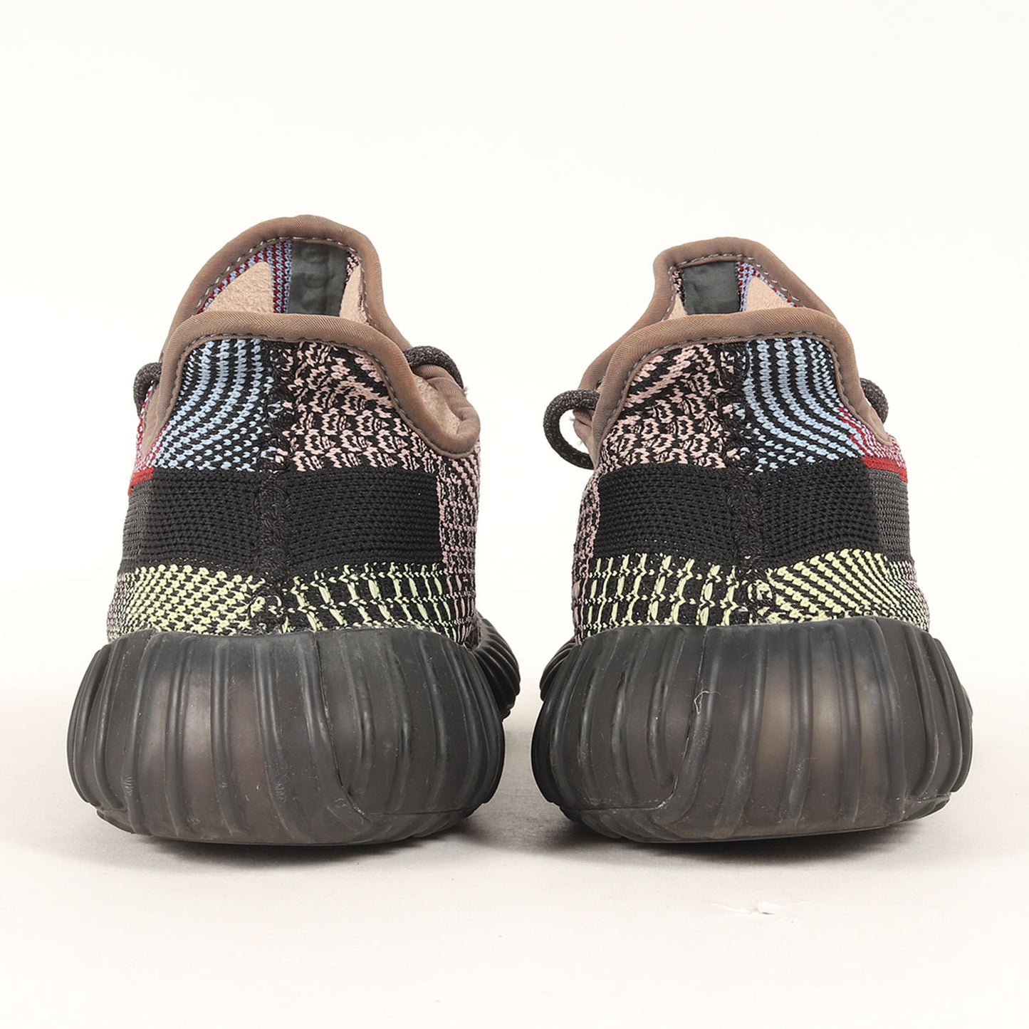 YEEZY BOOST 350 V2 YECHEIL (FW5190)