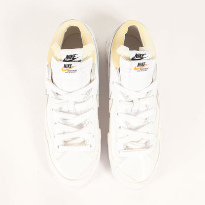 22SS ×NIKE BLAZER LOW / SACAI WHITE PATENT (DM6443-100)