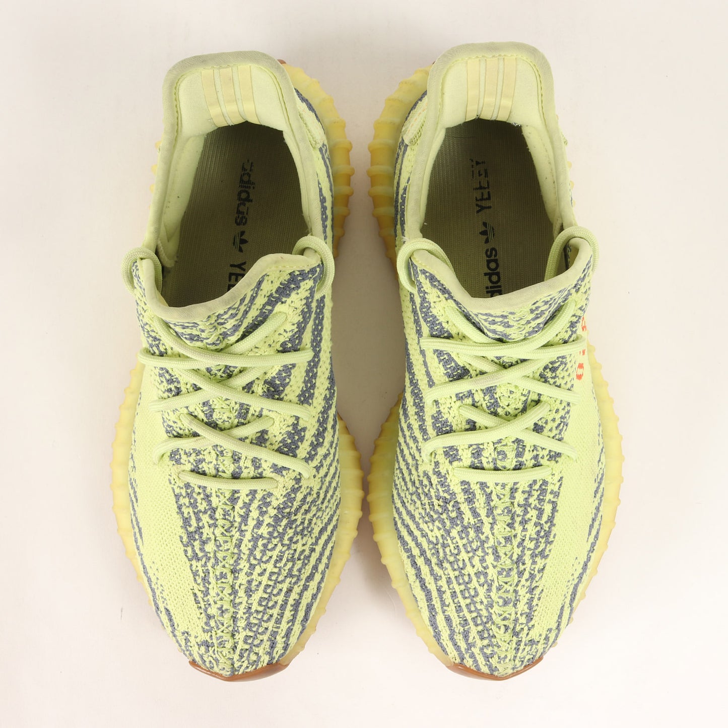 YEEZY BOOST 350 V2 SEMI FROZEN YELLOW (B37572)