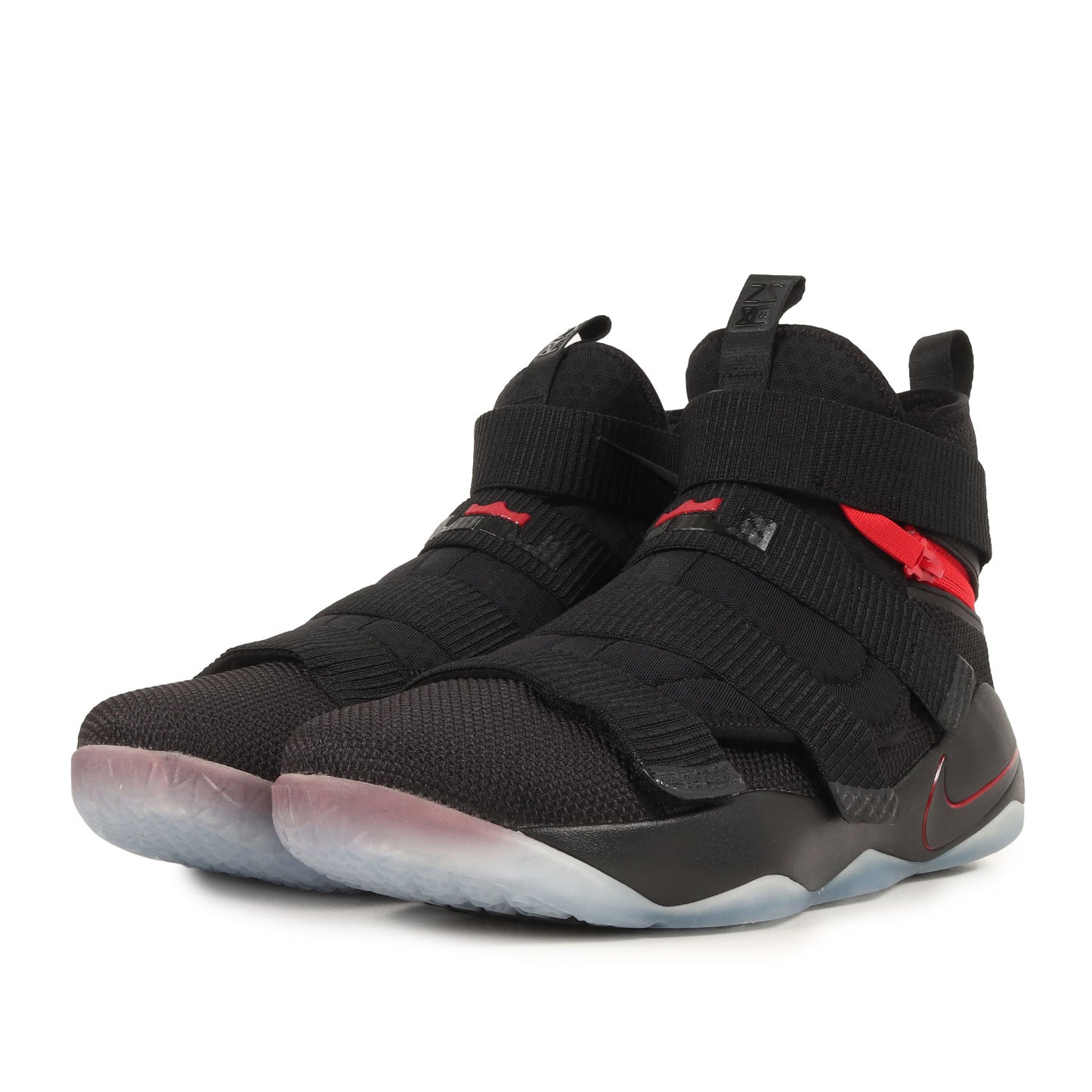日本未発売 LEBRON SOLDIER 11 FLYEASE 4E (AQ3321-001)