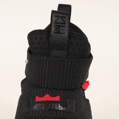 日本未発売 LEBRON SOLDIER 11 FLYEASE 4E (AQ3321-001)