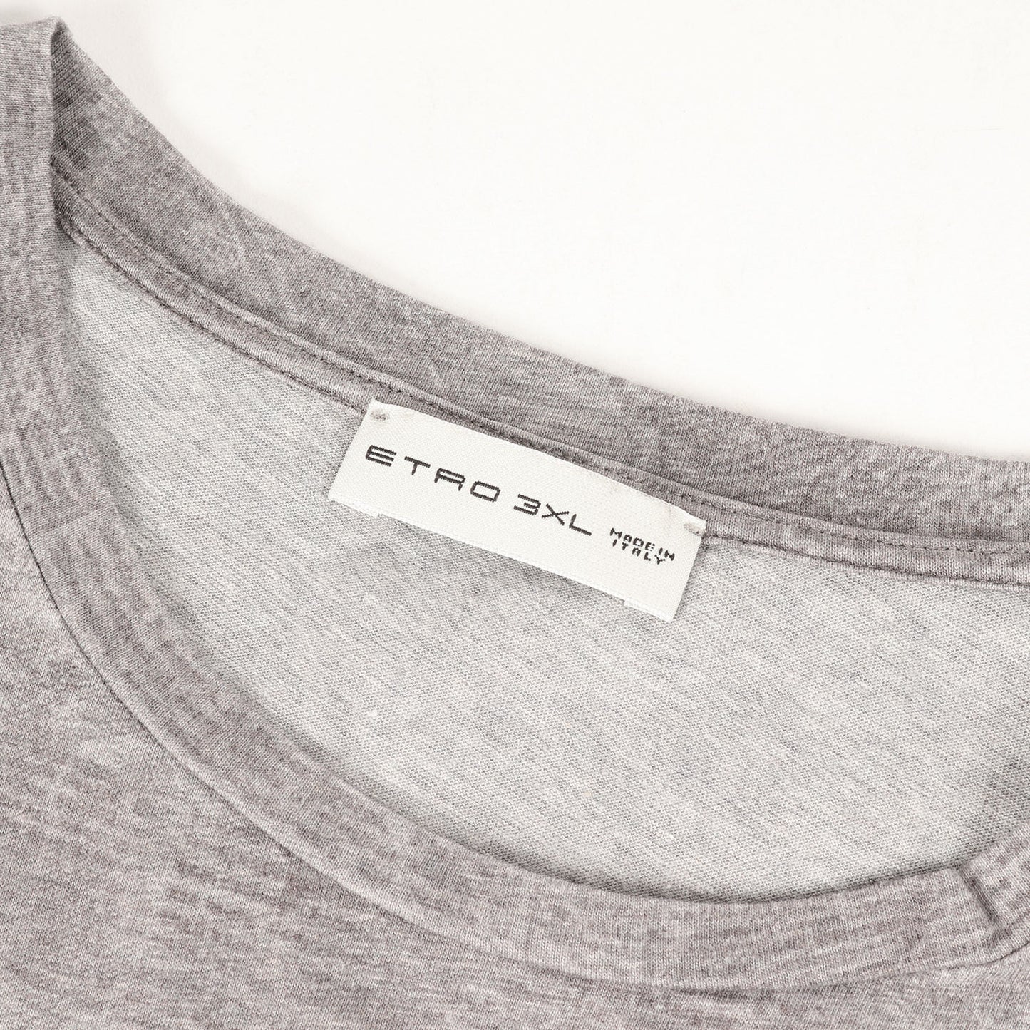 ビーズペイズリー ニュースペーパー 全面プリント Tシャツ