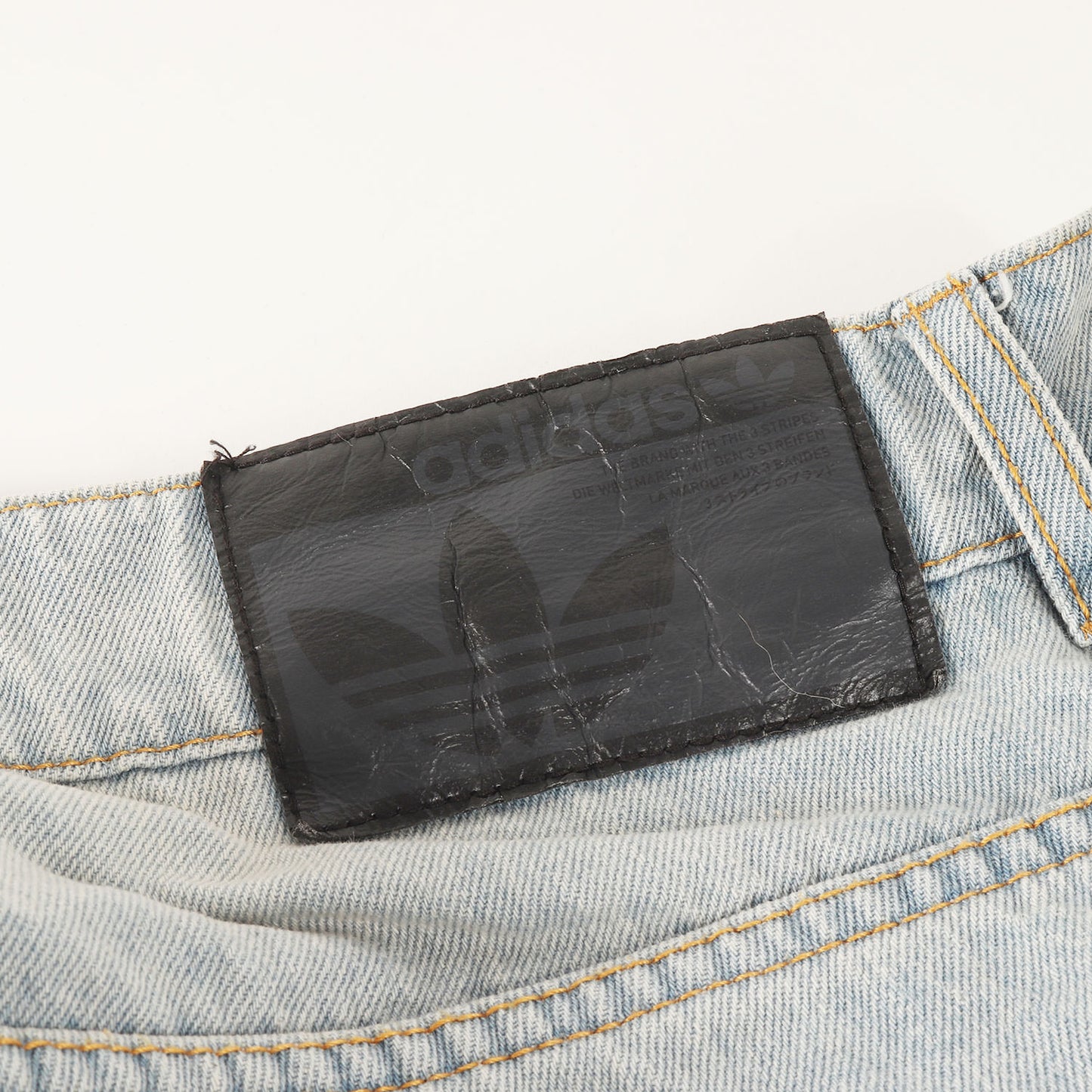 24AW アディレニウム シーズン3 ジップ ウォッシュド デニムパンツ(Adilenium Season 3 Zip Washed Denim Pants)