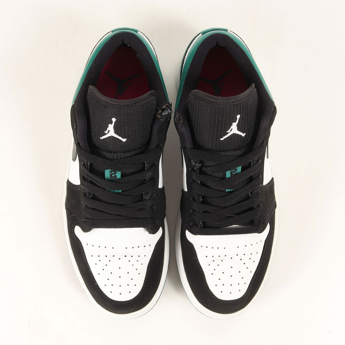 AIR JORDAN 1 LOW (553558-113)